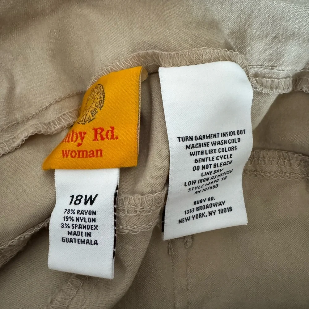 Ruby Rd. Size 18‎ Tan Women's Pants